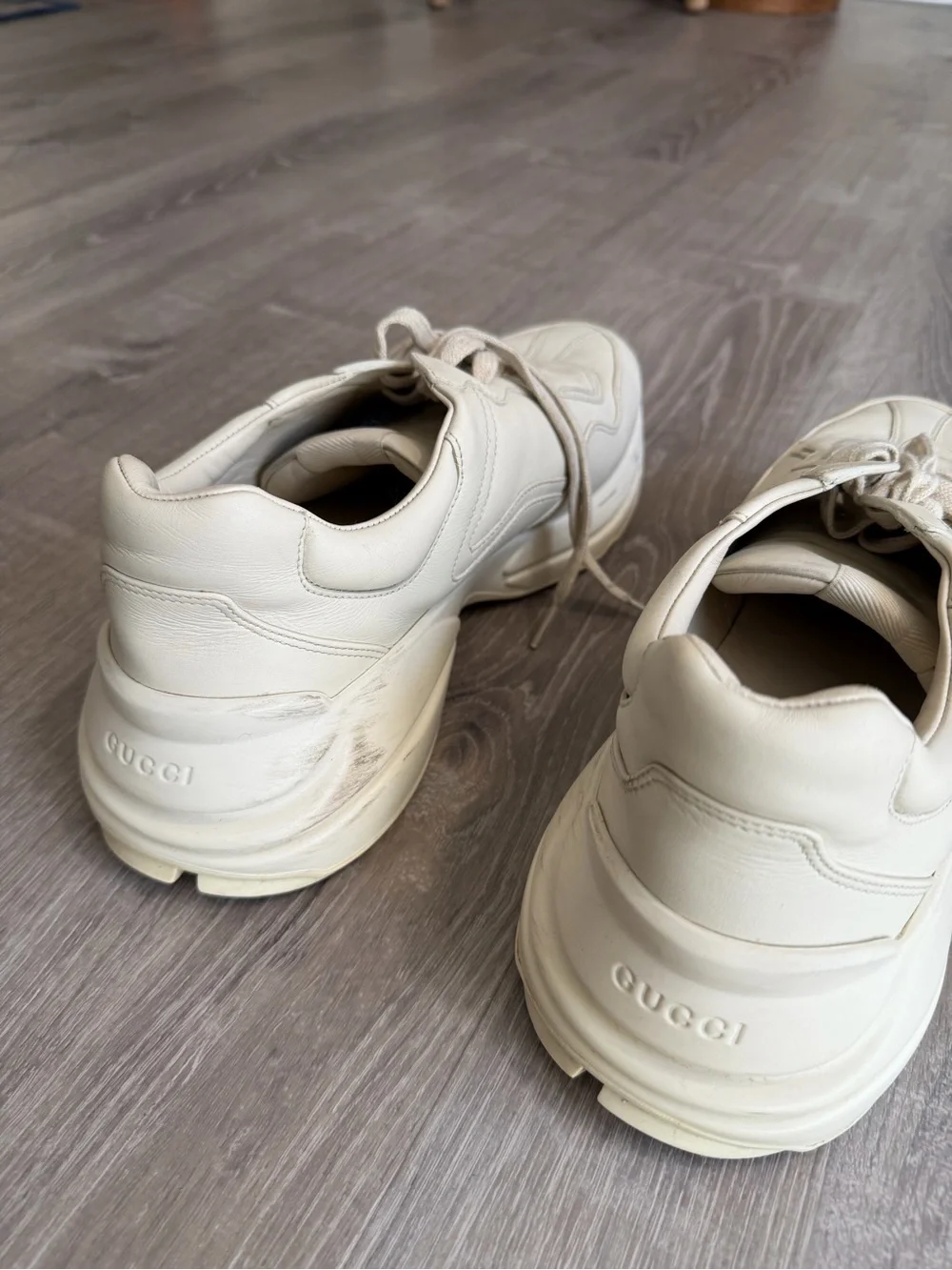 Gucci Rhyton Logo Shoes - Picture 3 of 7